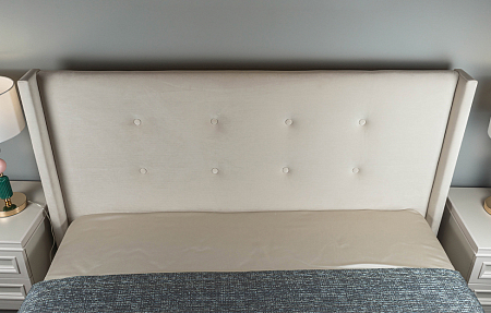 Кровать двойная мягкая Орландо ОР-810.26, Ярко-серый/Avelina 9534 Кровать двойная мягкая Орландо ОР-810.26, Ярко-серый/Avelina 9534